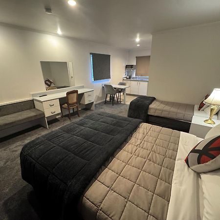 Settlers Motor Lodge Lower Hutt Extérieur photo