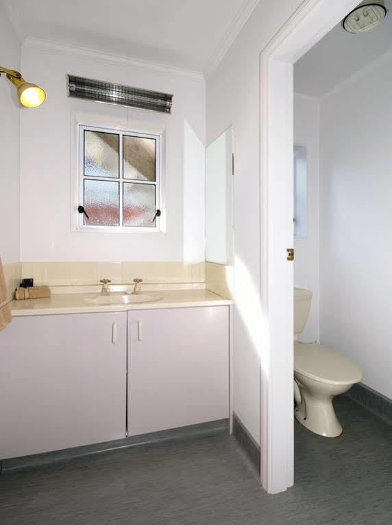Settlers Motor Lodge Lower Hutt Extérieur photo